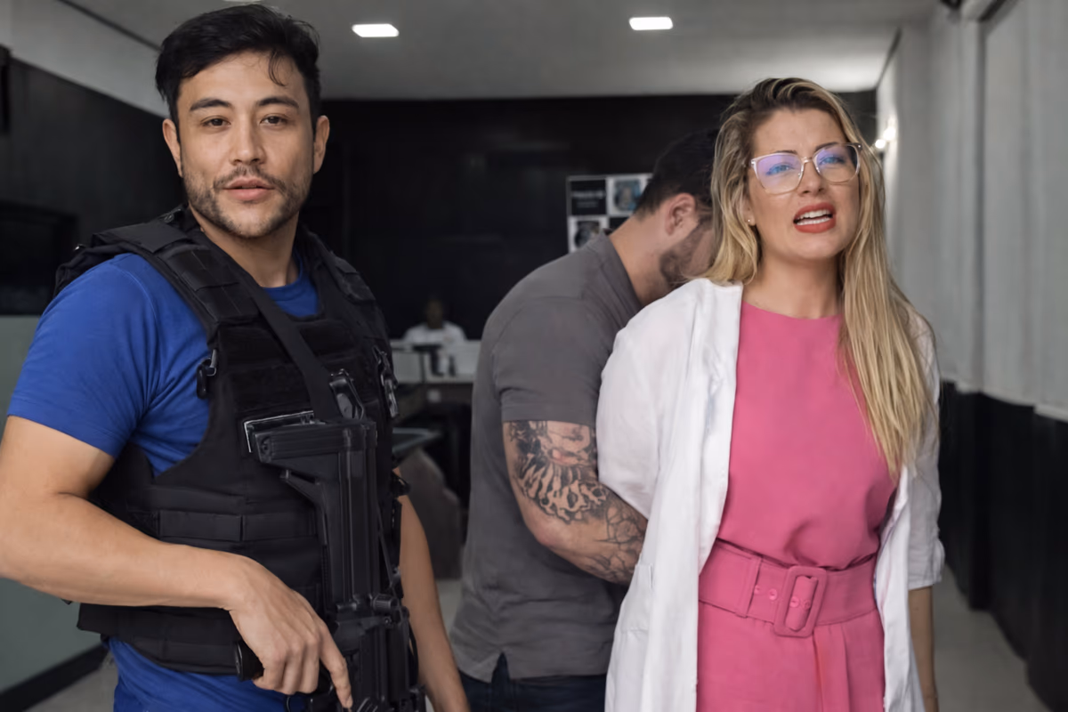 Delegado prende advogada em escritório após postagem e OAB reage com força em Goiás