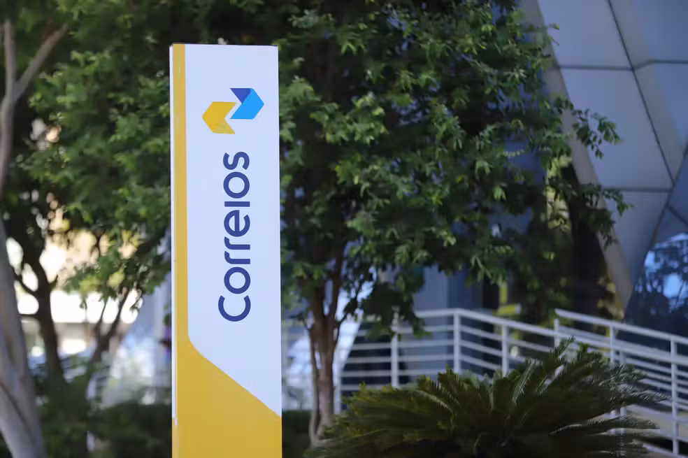 Correios têm prejuízo de R$ 8,5 bilhões em 2025; governo autoriza empréstimo para cobrir dívidas