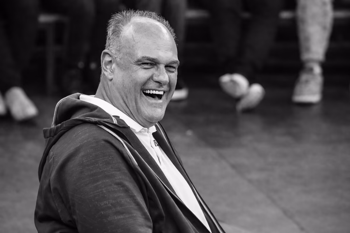 Lenda do basquete: Morre Oscar Schmidt, o 'Mão Santa', aos 68 anos